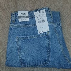 Low Rise Straight Jeans